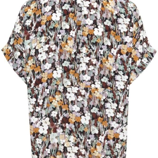 Soaked in Luxury Mori short sleeve top with a floral print from the AW20 collection available on colmershill.com