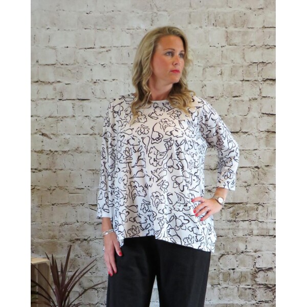 Out of Xile Linen Button Back Top Monochrome available from top UK stockist colmershill.com