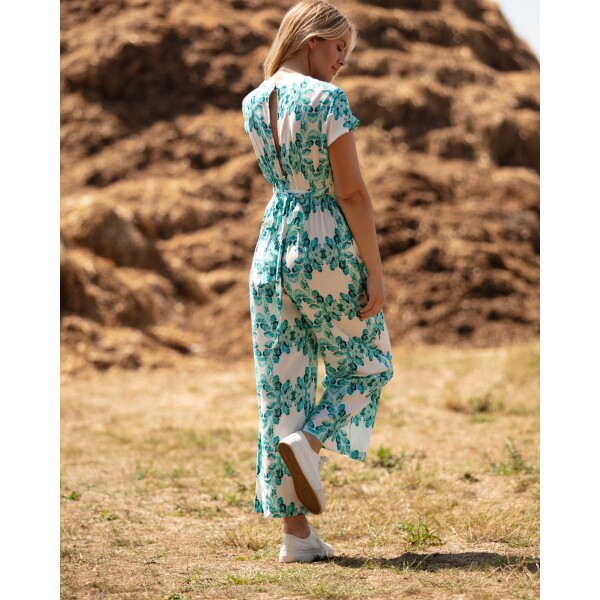 umpsuit available from top UK stockist colmershill.com
