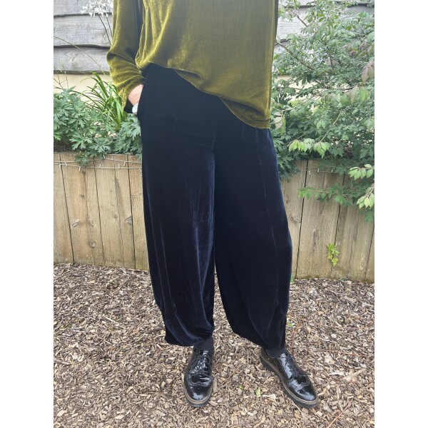 Grizas Velvet Silk Trousers Navy available from top UK stockist colmershill.com