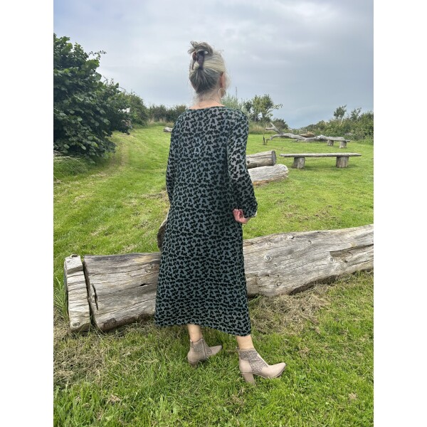 Grizas Floral Velvet Dress Sage available from top UK stockist colmershill.com