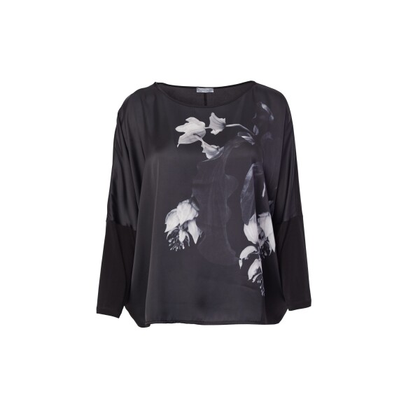 Naya Flower Print Top Black available from top UK stockist colmershill.com