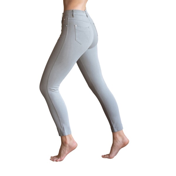 Our customers love our 7/8 high waisted stretch jeans from Marble. They come in a range of colours including this soft khaki. Available on Colmershill.com