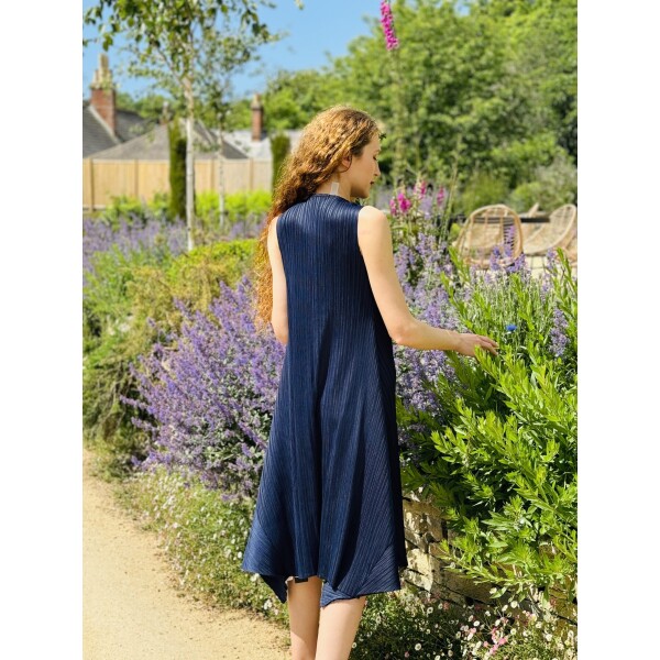 Thanny Sleeveless Plisse Dress in Royal Blue