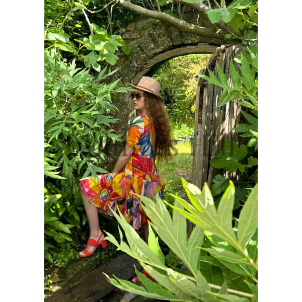 Dress Addict Jess-409 Dress in a multicolour print has short sleeves and is a colourful summer dress