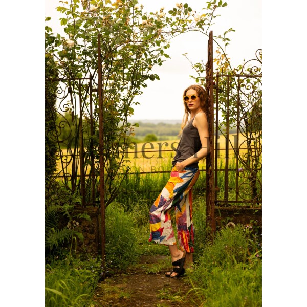 Dress Addict Jules cropped trousers in a multicolour print