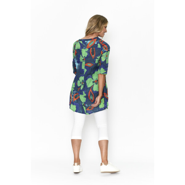 One Summer Alison Tunic top in Navy & Turquoise made of a soft crinkled cotton which is nice an light for the hot summer's sun