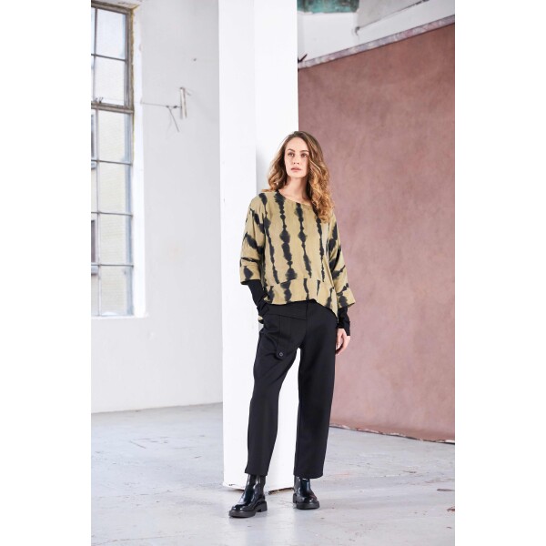 Naya Elastic waist trouser in black with tab detail and inset at side seam NAW25139