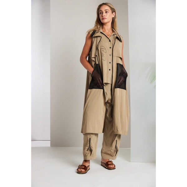 Naya longline waistcoat tan with contrast mesh pockets and zip front – Naya Clothing NAS26219 worn with the Naya Trousers NAS26222