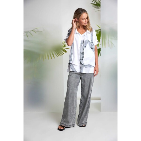 xperience effortless comfort and contemporary style with the Naya Wide Leg Tencel Pull Up Trousers in Graphite, a beautifully versatile piece from the latest Naya Clothing collection