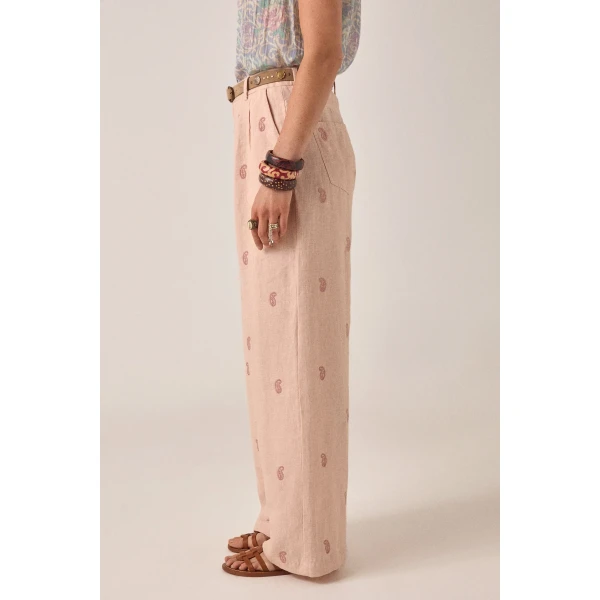 Maison Hotel Otto trousers back view relaxed silhouette