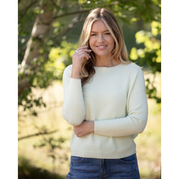 Women’s soft sage sweater with relaxed dropped shoulder fit and full-length sleeves